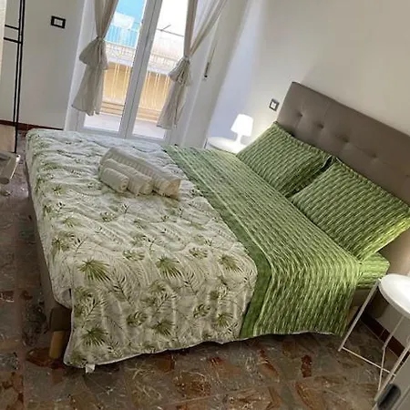 Bonita Cora *