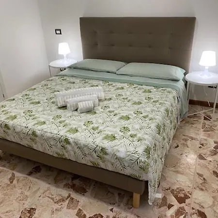 Bonita Cora Pachino